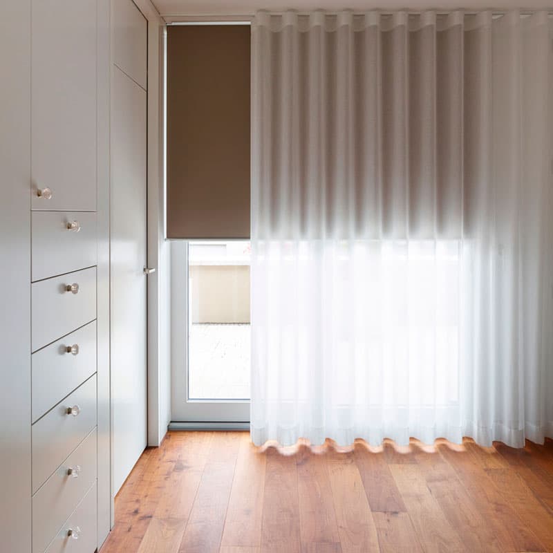 Cortinas, Rollers, Estores y Persianas